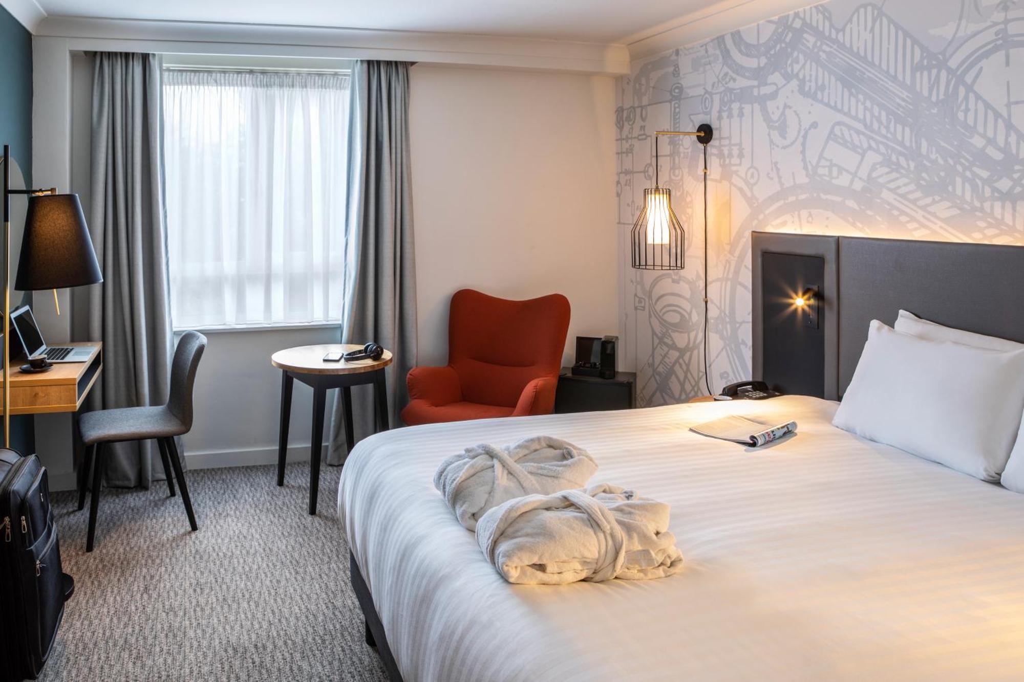 Mercure Birmingham West Hotel West Bromwich Exteriör bild