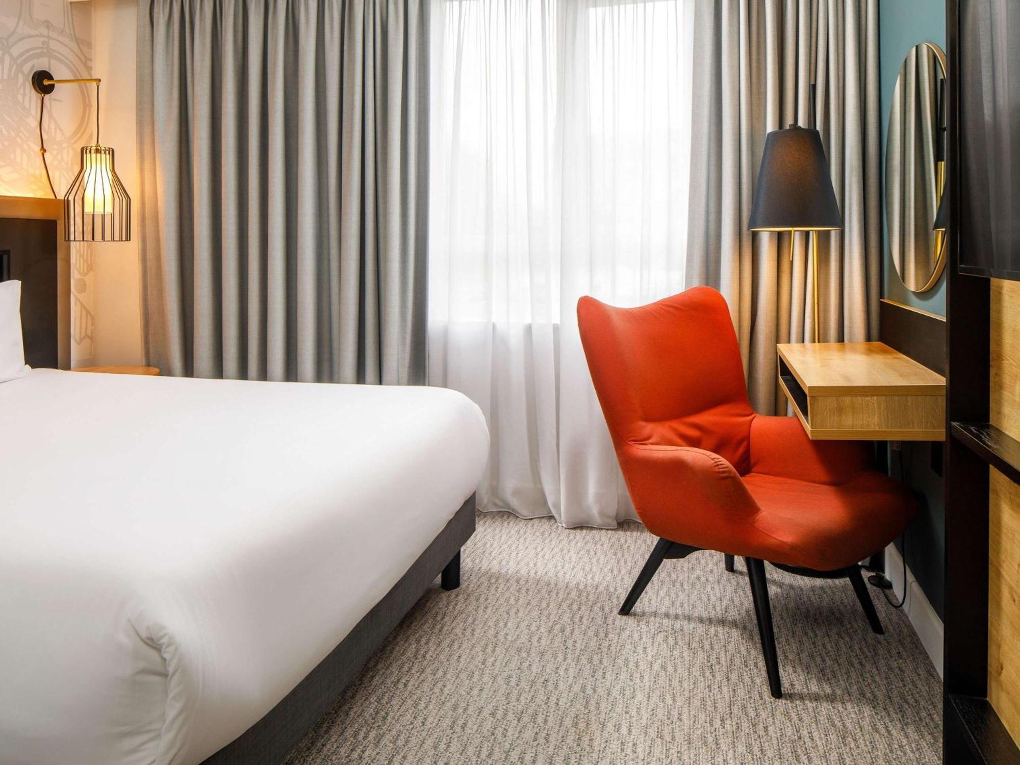 Mercure Birmingham West Hotel West Bromwich Exteriör bild
