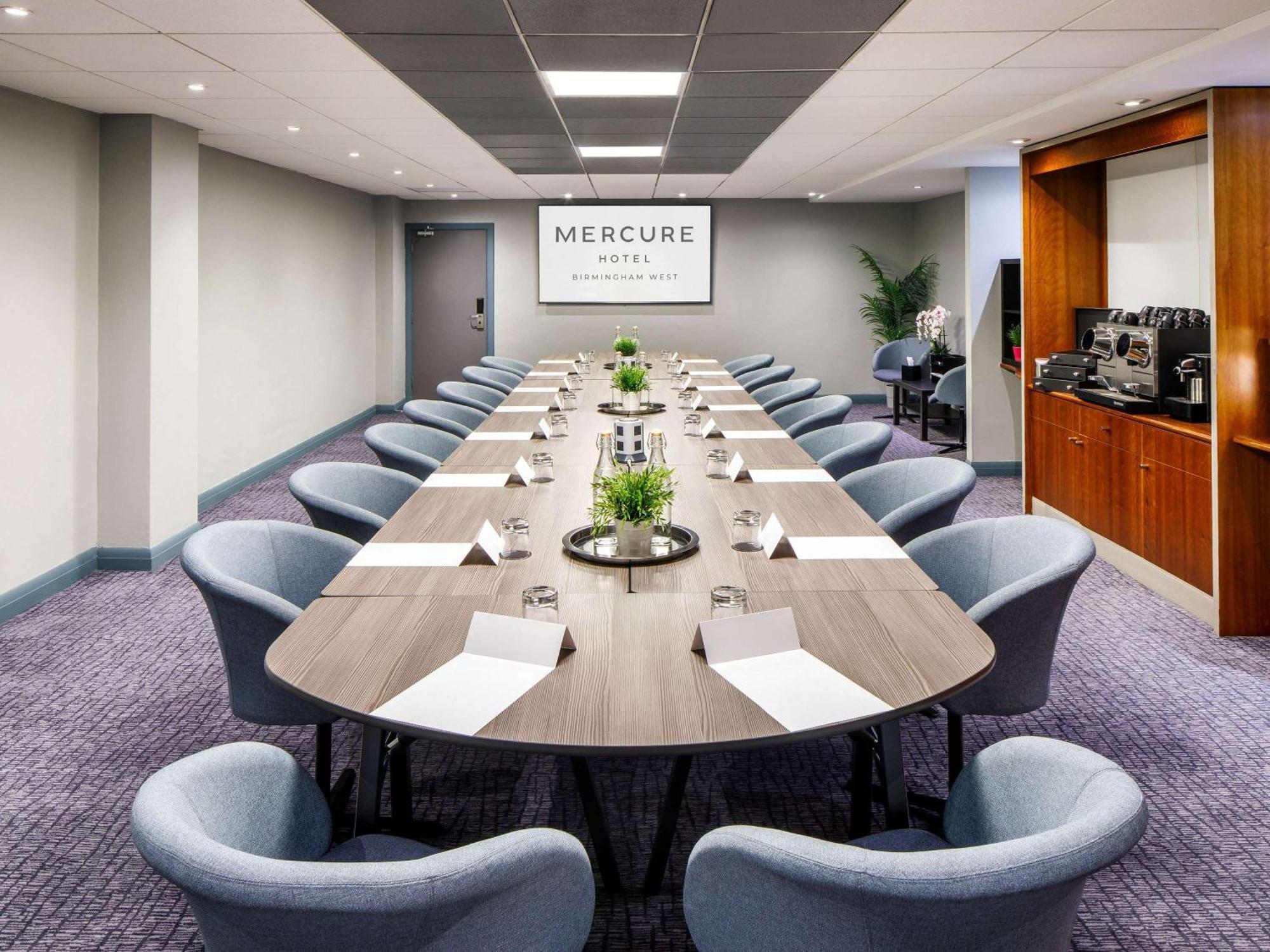Mercure Birmingham West Hotel West Bromwich Exteriör bild
